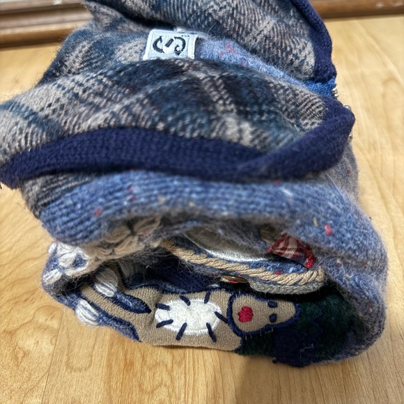 Studio Collection Women Christmas Vest Size L with Christmas design - Picture 2 of 15